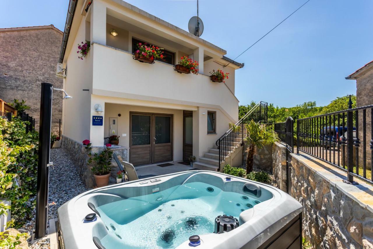 Relax Village Home Mare Krk Town Exterior photo